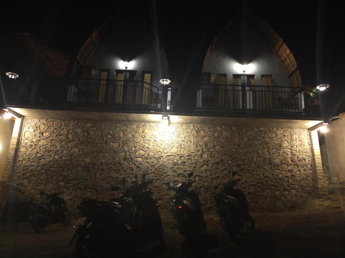 The Hill Prananta Hotel Tanglad Bagian luar foto