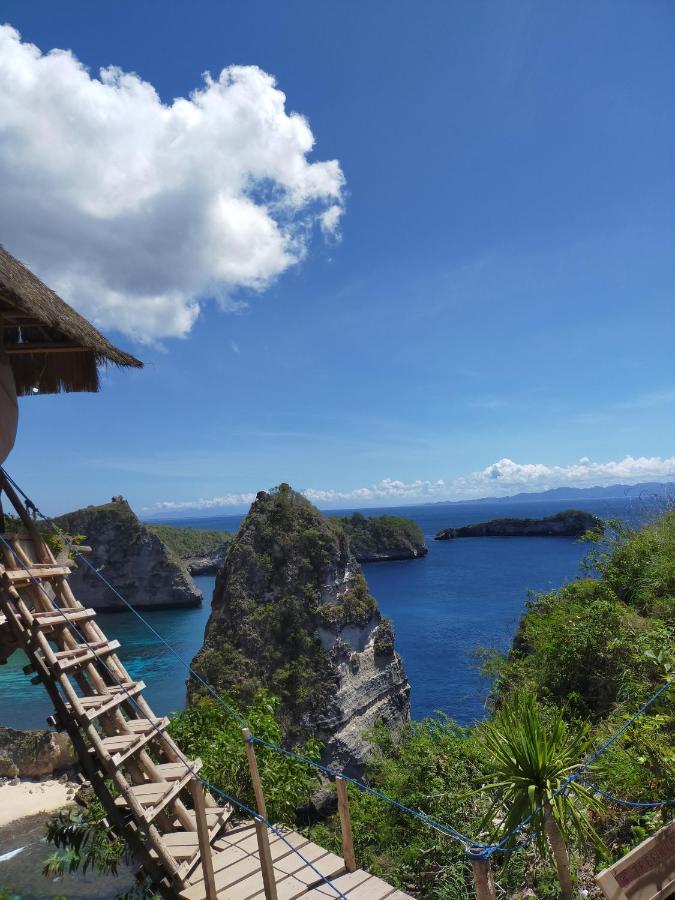 The Hill Prananta Hotel Tanglad Bagian luar foto